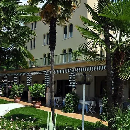 Terminus Hotel