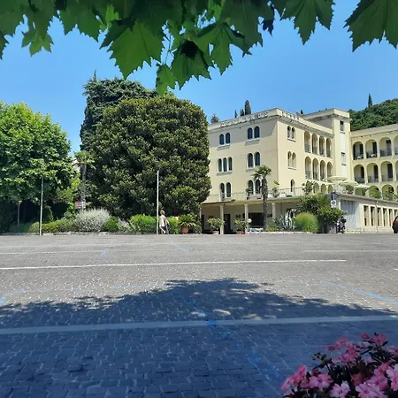 Terminus Szálloda Garda