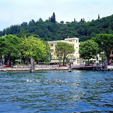 Terminus Szálloda 3*