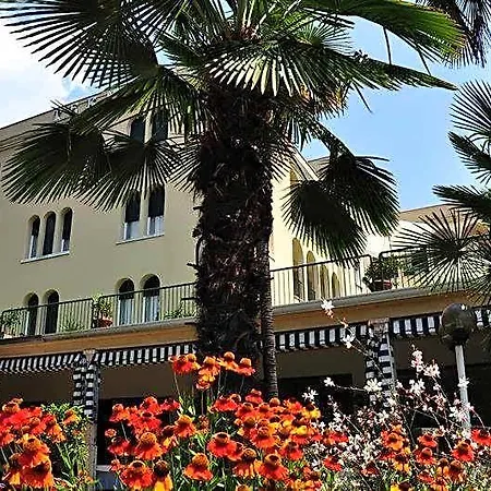 Terminus 3* Garda (Verona)