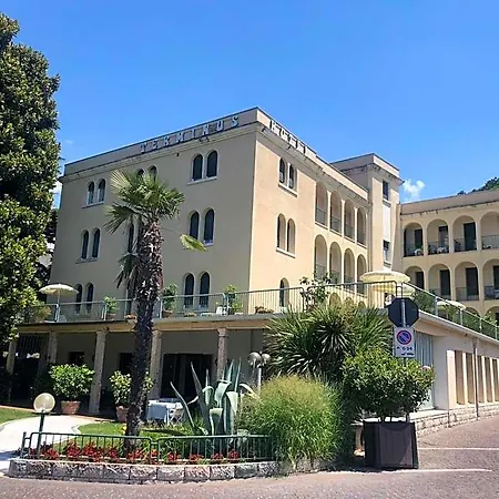 Terminus Hotel 3*