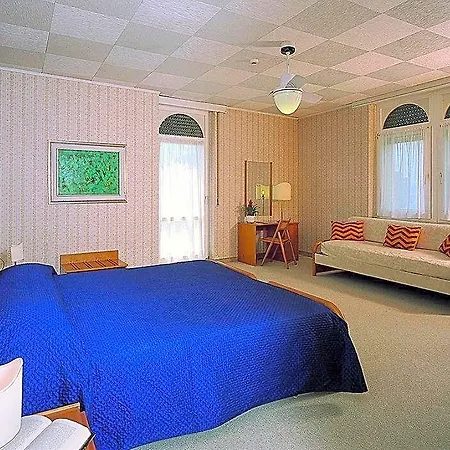 Hotel Terminus 3*