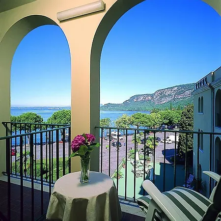 호텔 Terminus 가르다