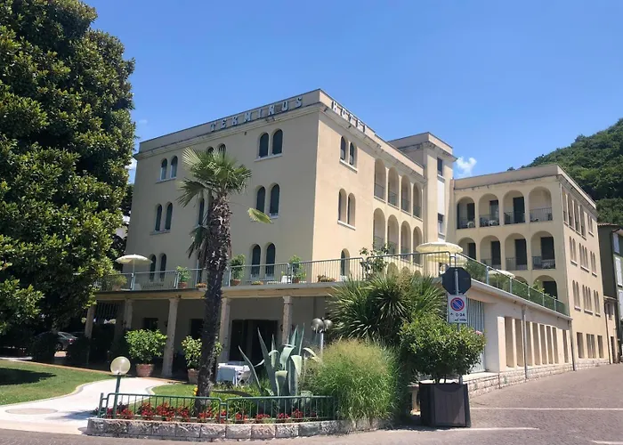 Terminus 3* Garda (Verona)